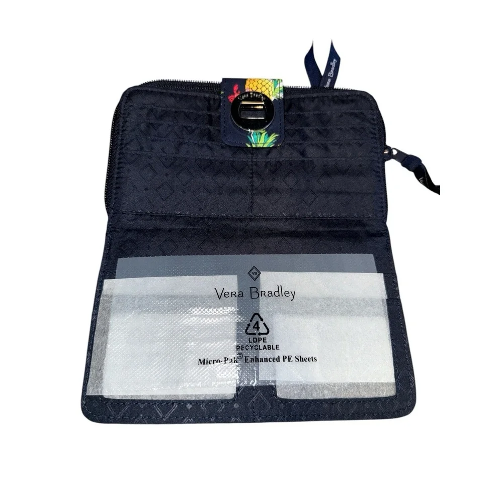 New Vera Bradley‎ Navy Toucan Party with Pineapples RFID Turnlock Wallet
